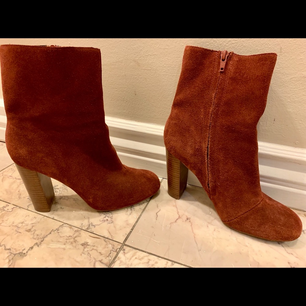 Sole Society- Suede boots